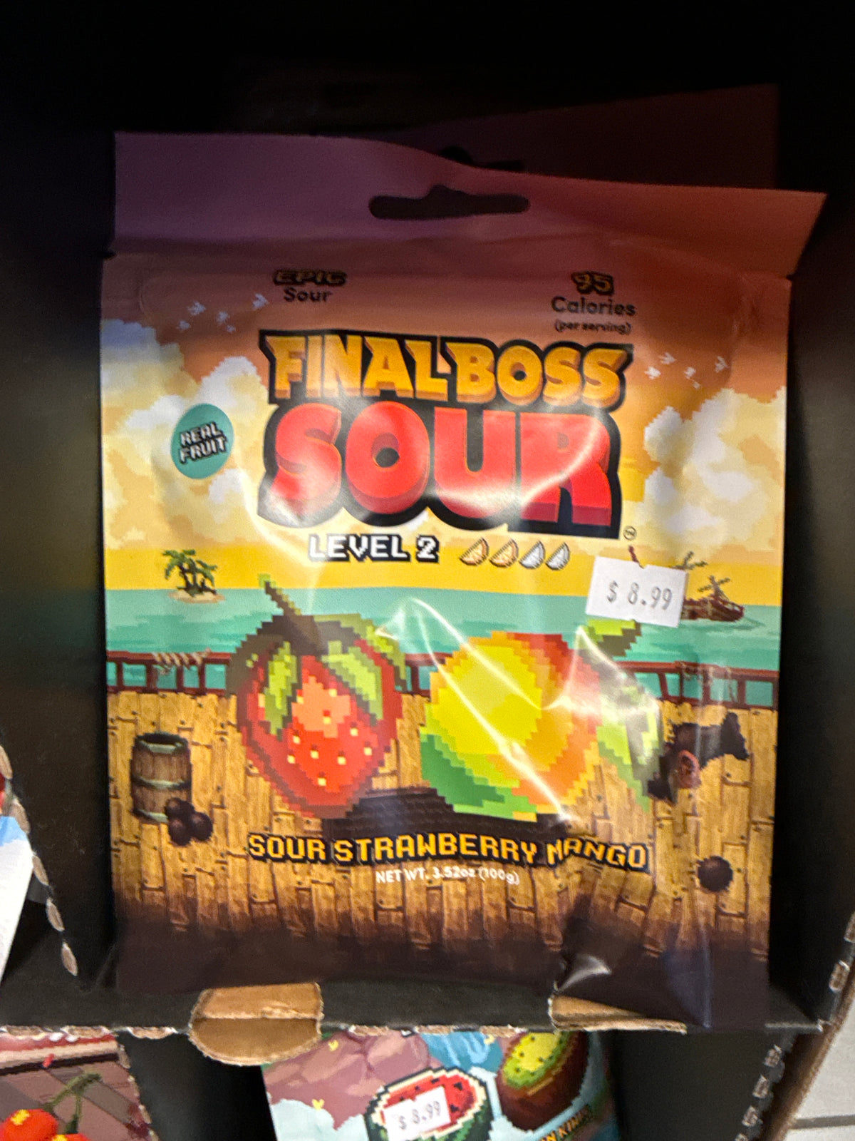 FINAL BOSS SOUR LEVEL TWO SOUR STRAWBERRY MANGO
