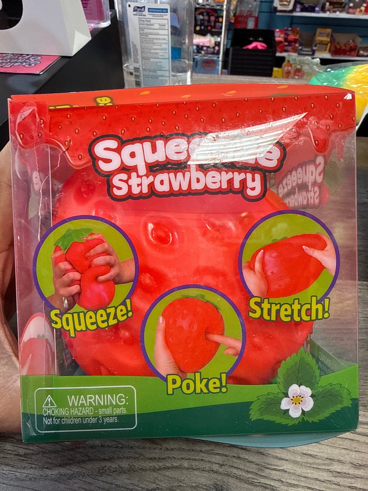 JUMBO SQUEEZY STRAWBERRY