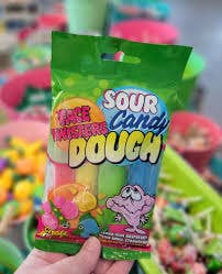 Face Twisters 3.85 Oz Sour Candy Dough Tray