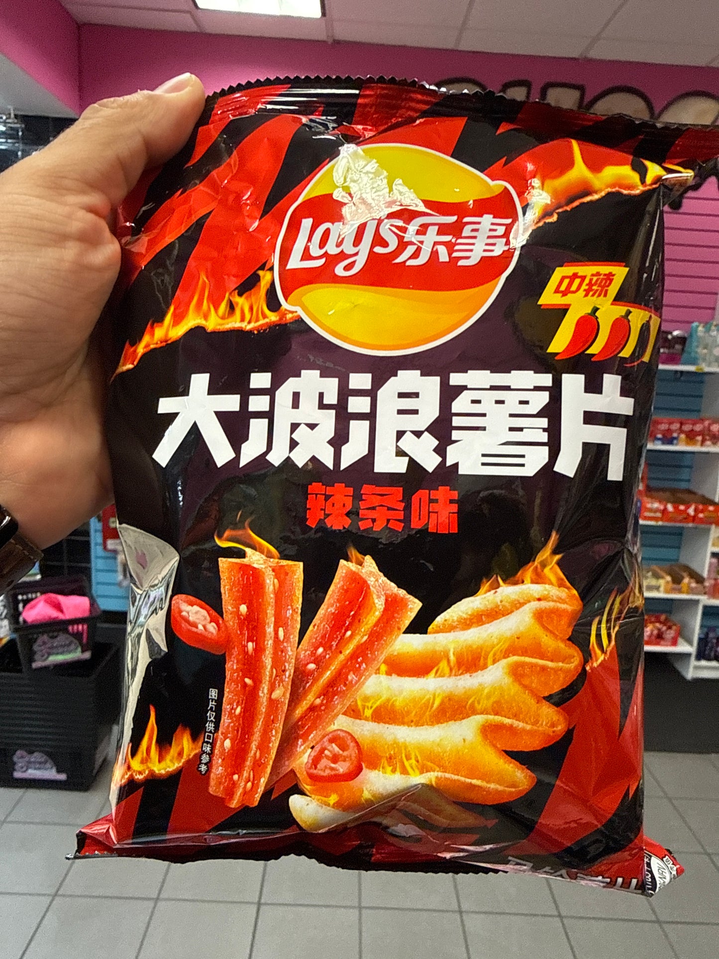 Lays potato flavor, crisp product of China