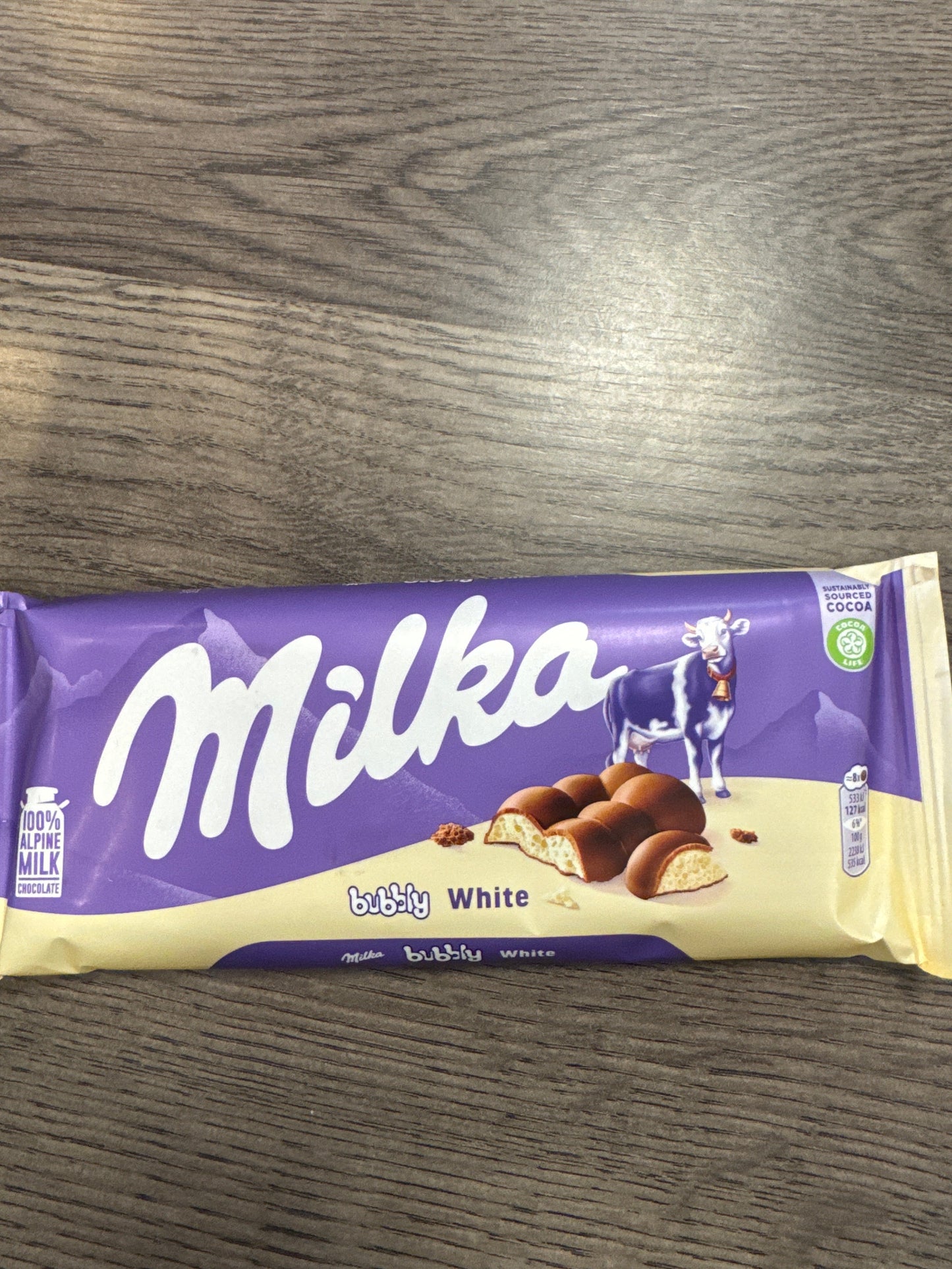 MILKA BUBBLY WHITE