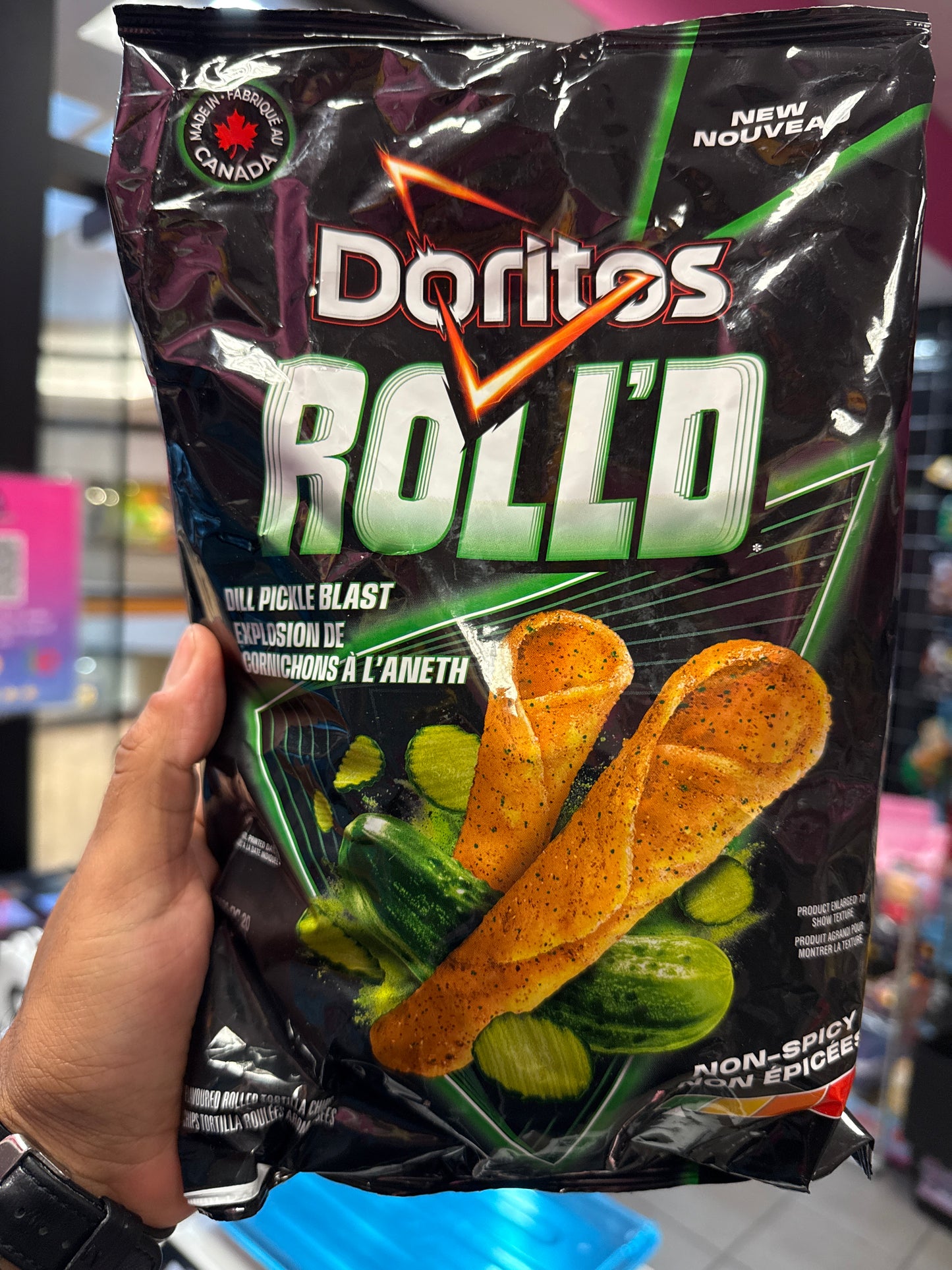 ￼￼ DORITOS ROLLED DILL PICKLE BLAST EXPLOSION DE  CORNICHONS A LANETH BIG BAG PRODUCT OF CANADA 🇨🇦