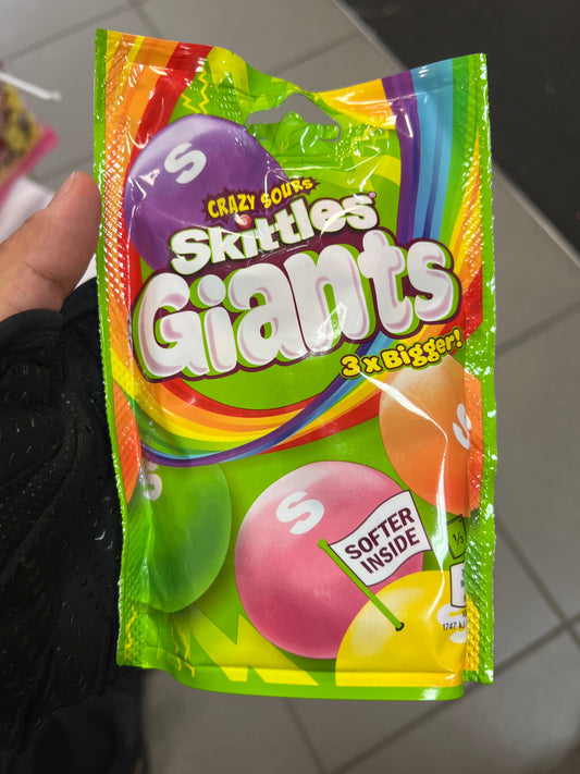 SKITTLES CRAZY SOUR GIANTS (UK)