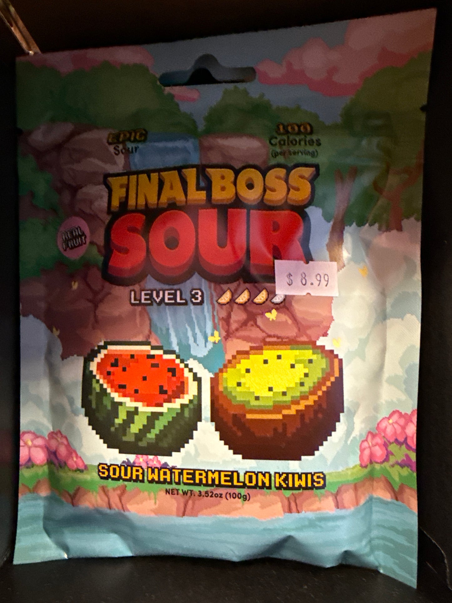 FINAL BOSS SOUR LEVEL THREE SOUR WATERMELON KIWIS