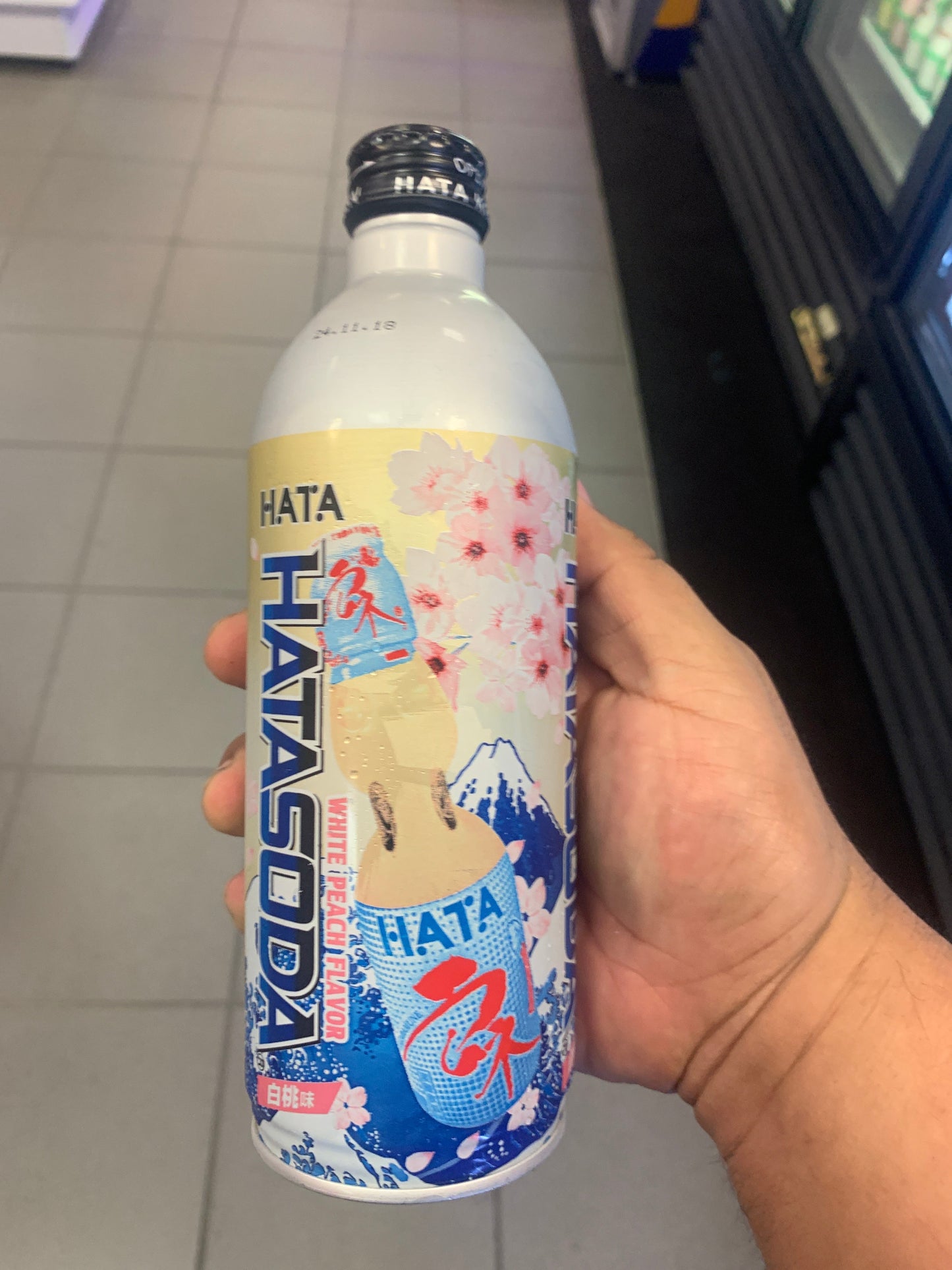 HATA SODA WHITE PEACH (JAPAN)