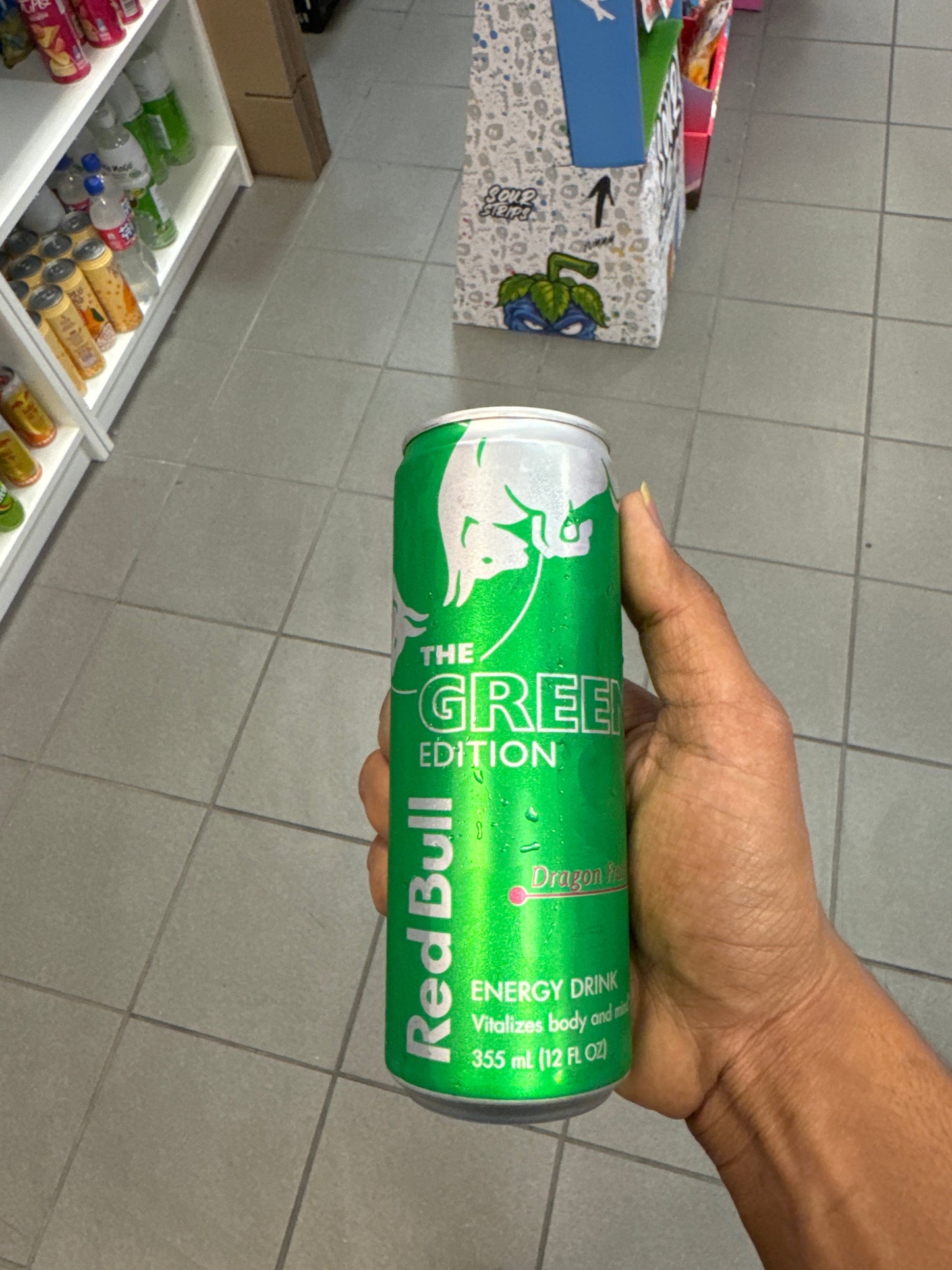RED BULL DRAGON FRUIT (12 floz) (AUSTRIA)