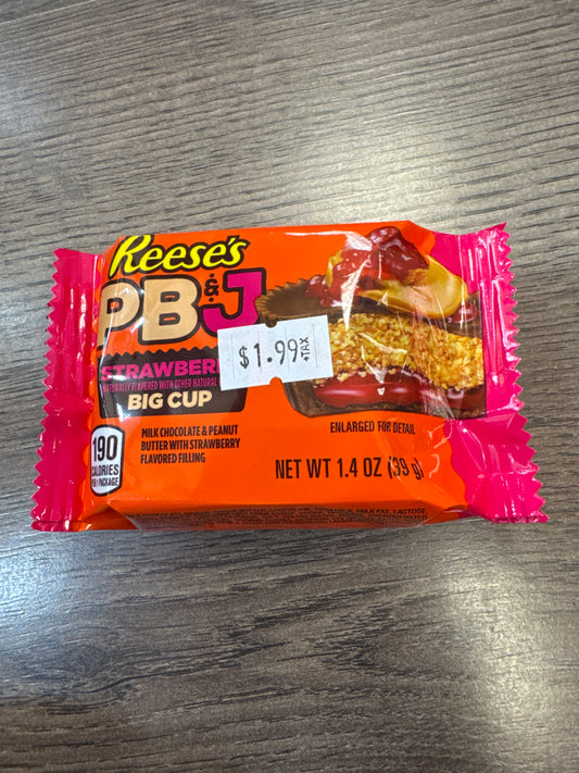Reese’s PBJ strawberry Big Cup (39 Gms)