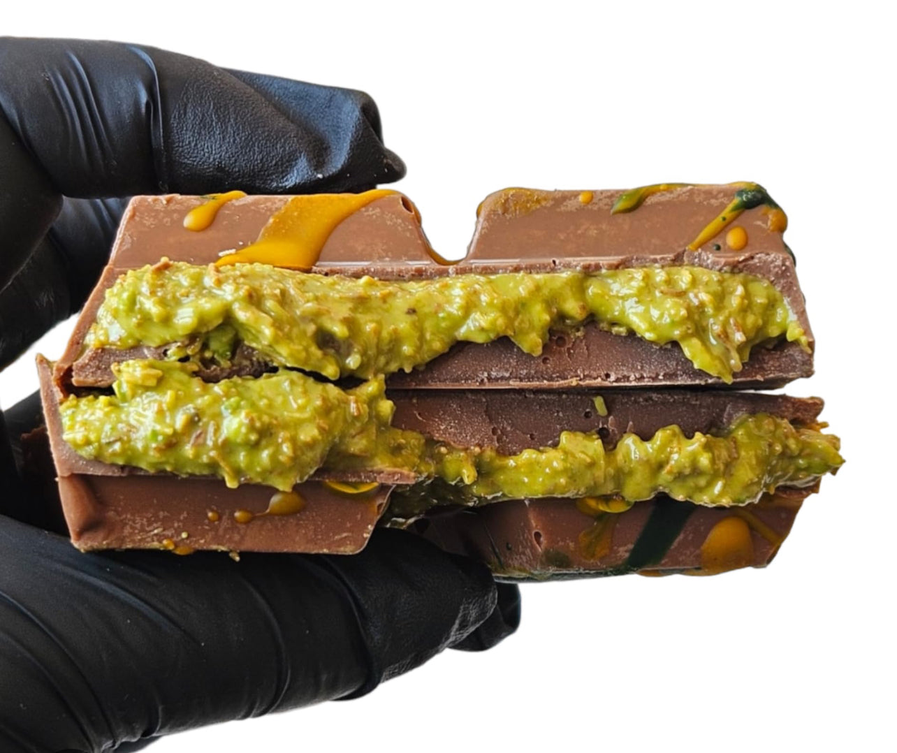 PISTACHIO KNAFEH CHOCOLATE (DUBAI)