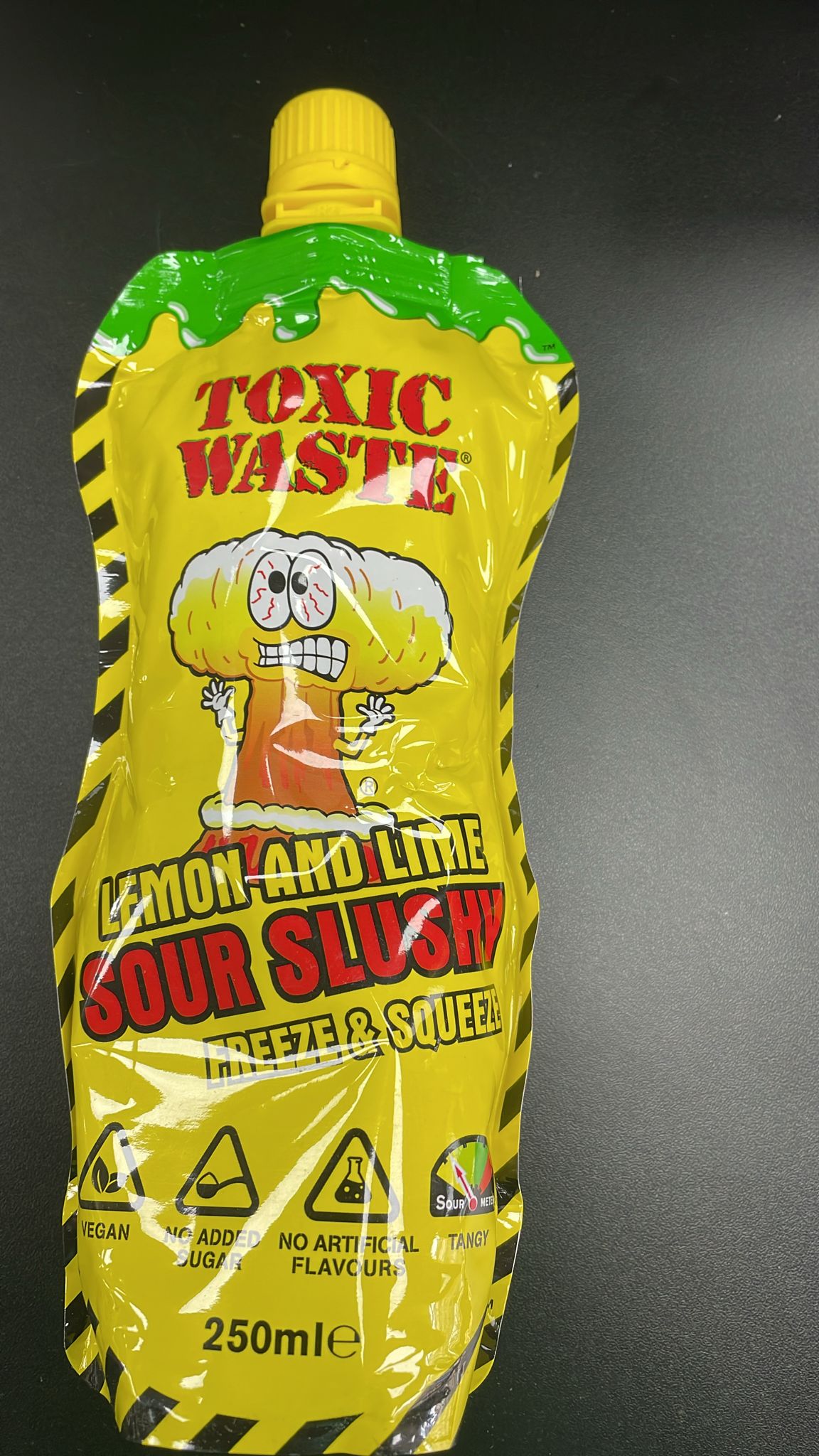 TOXIC WASTE FREEZE SQUEEZE LEMON & LIME (UK)