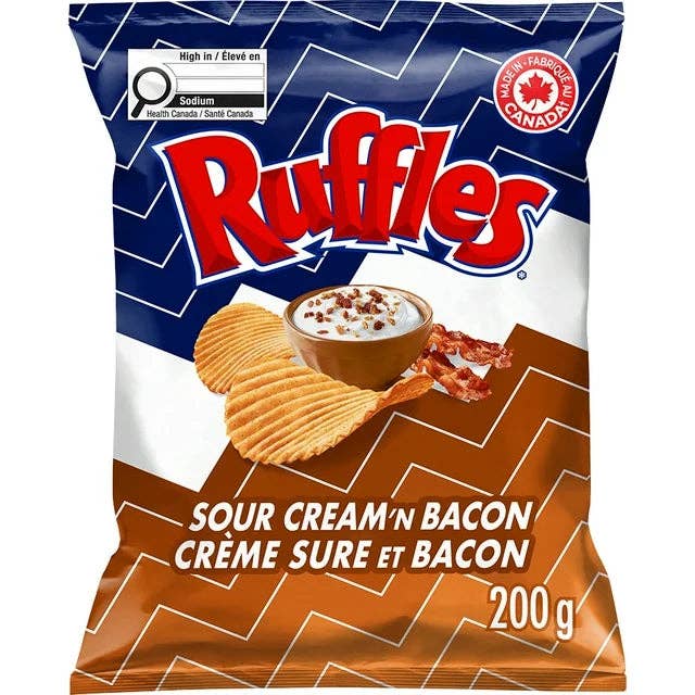 Ruffles Sour Cream & Bacon Potato Chips 200 g. / 7.05 oz. (Bulk)