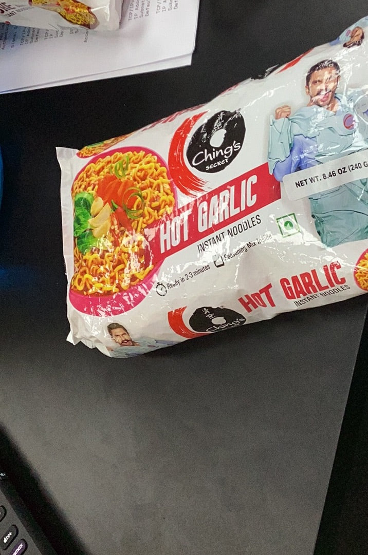 HOT GARLIC INSTANT NOODLES (INDIA)