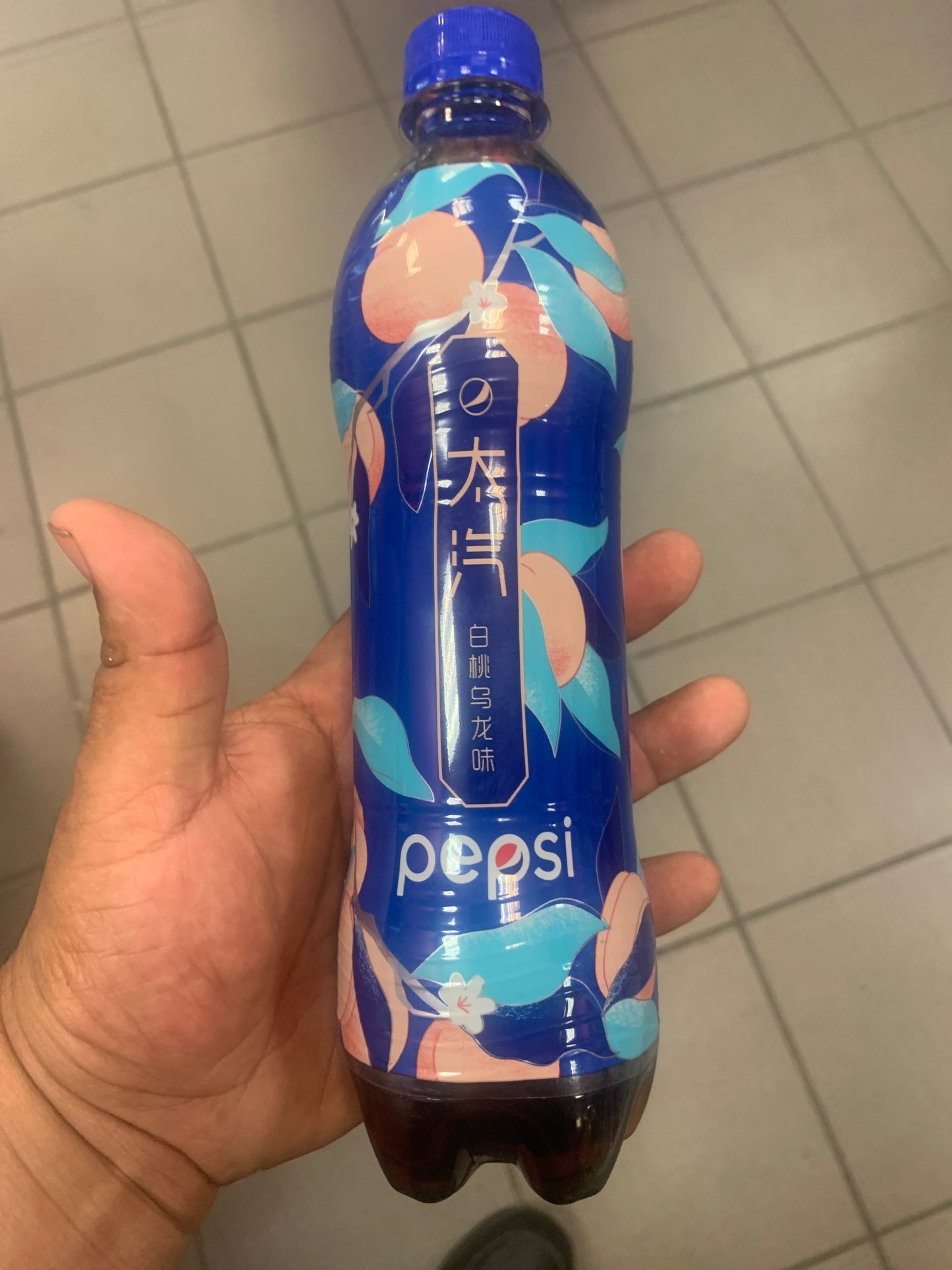 PEPSI WHITE PEACH OOLONG FLAVOR (CHINA)